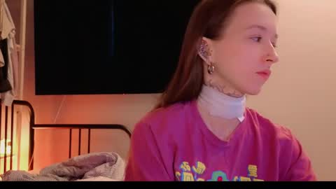 fran_bow online show from 04-03-26, 01:09