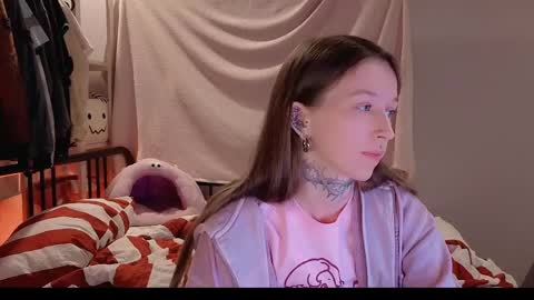 fran_bow online show from 04-29-26, 05:30