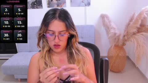Francesca online show from 12-11-24, 03:15