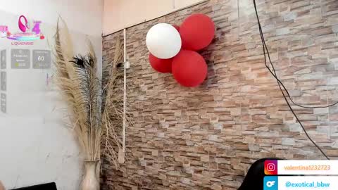 Snapshot of francesca_bbw chatting on 02-18-25, 03:31 online show from 02-18-25, 03:31