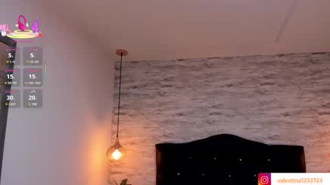 Snapshot of francesca_bbw chatting on 09-17-25, 02:57 online show from 09-17-25, 02:57