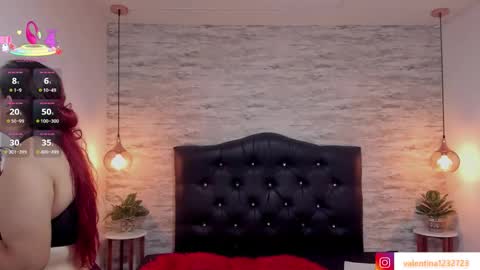 Snapshot of francesca_bbw chatting on 10-19-25, 03:45 online show from 10-19-25, 03:45