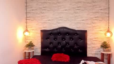 Snapshot of francesca_bbw chatting on 11-16-25, 03:17 online show from 11-16-25, 03:17