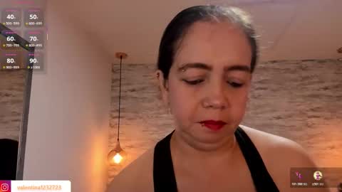 Snapshot of francesca_bbw chatting on 12-03-25, 03:14 online show from 12-03-25, 03:14