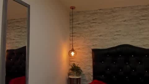 Snapshot of francesca_bbw chatting on 02-01-26, 02:32 online show from 02-01-26, 02:32