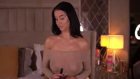 Snapshot of francescadante chatting on 12-05-25, 06:44 francescadante online show from 12-05-25, 06:44