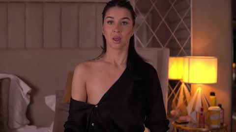 Snapshot of francescadante chatting on 12-14-25, 06:41 francescadante online show from 12-14-25, 06:41