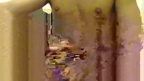 Snapshot of francescosal chatting on 09-17-25, 06:42 francescosal online show from 09-17-25, 06:42
