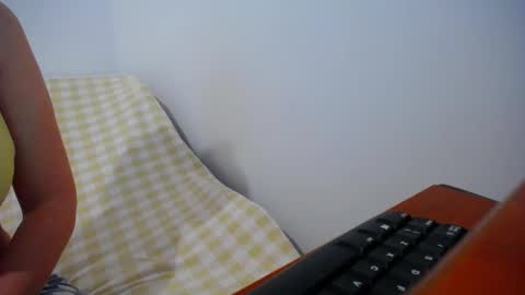 Snapshot of franceskcaa chatting on 02-18-25, 06:37 franceskcaa online show from 02-18-25, 06:37
