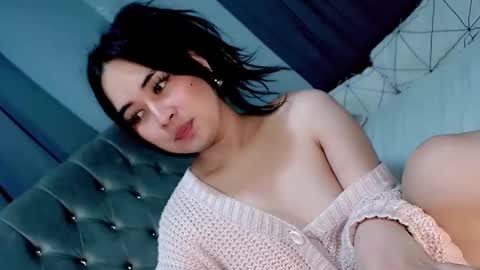 Snapshot of franchesca_fucks chatting on 05-12-26, 01:08 LOVE online show from 05-12-26, 01:08