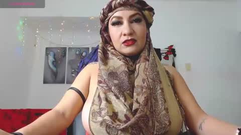 franchesca lussuria online show from 08-01-26, 02:33