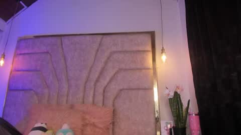 Snapshot of francheska121 chatting on 07-16-26, 06:25 francheska121 online show from 07-16-26, 06:25