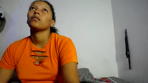 Snapshot of francihot4 chatting on 06-17-26, 02:03 francihot4 online show from 06-17-26, 02:03