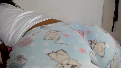 Snapshot of francihot4 chatting on 07-25-26, 02:53 francihot4 online show from 07-25-26, 02:53