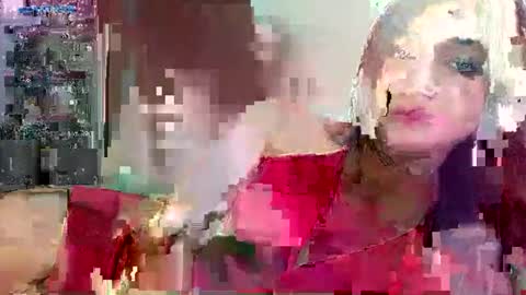 Snapshot of francine_moore chatting on 09-11-25, 02:00 Francine online show from 09-11-25, 02:00