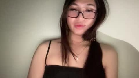 Snapshot of francine_moore chatting on 12-17-25, 09:37 Francine online show from 12-17-25, 09:37