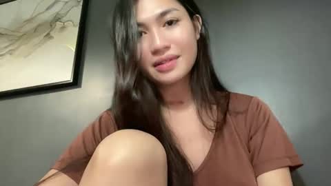 Snapshot of francine_moore chatting on 04-01-26, 12:06 Francine online show from 04-01-26, 12:06