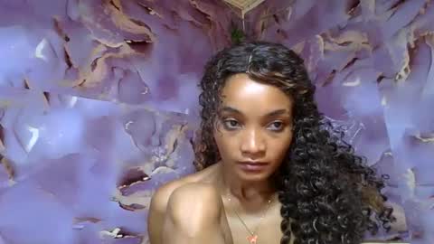 Snapshot of francinoli chatting on 06-08-26, 01:28 Francinoli online show from 06-08-26, 01:28