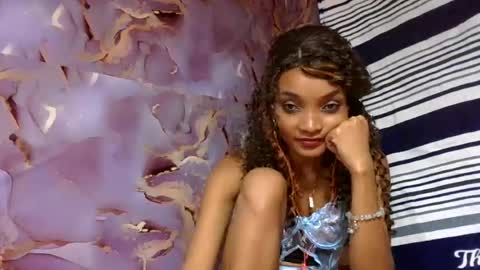 Snapshot of francinoli chatting on 06-20-26, 08:00 Francinoli online show from 06-20-26, 08:00