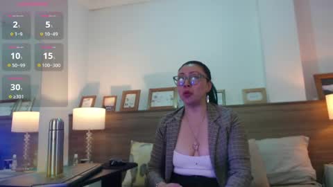 Snapshot of francisca_vera chatting on 06-09-26, 06:52 francisca_vera online show from 06-09-26, 06:52