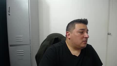 Snapshot of francoisroy chatting on 09-12-25, 09:26 Juan online show from 09-12-25, 09:26