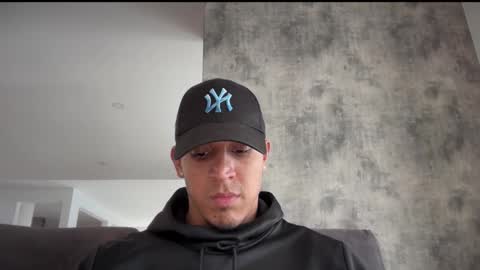 Snapshot of frank_heaven_shore chatting on 02-03-26, 09:53 Frank online show from 02-03-26, 09:53