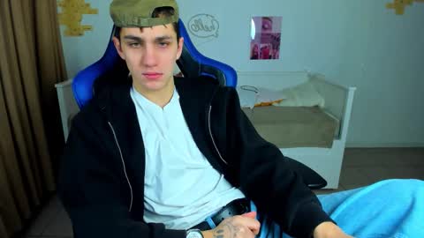 Frank online show from 02-03-26, 06:11