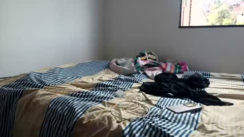 frankdanielsmolano online show from 06-12-26, 06:51