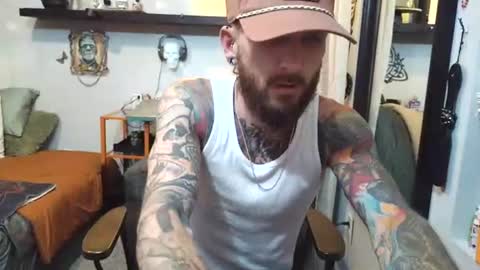 Frankie DRay   LikeFollowShareBuild online show from 06-17-26, 05:43