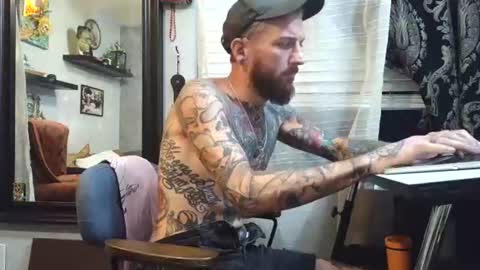 Frankie DRay   LikeFollowShareBuild online show from 06-27-26, 05:01