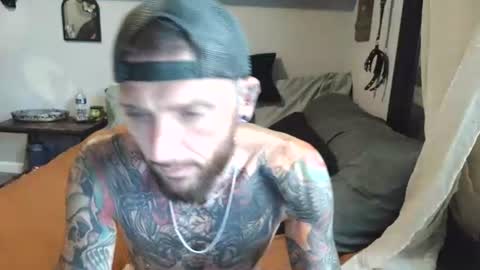 Frankie DRay   LikeFollowShareBuild online show from 07-13-26, 09:28