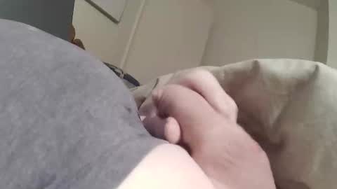 Snapshot of frankiel745 chatting on 01-09-26, 07:55 frankiel745 online show from 01-09-26, 07:55