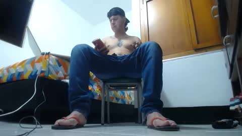 Snapshot of franklinm_7777 chatting on 11-08-25, 05:18 franklinm_7777 online show from 11-08-25, 05:18