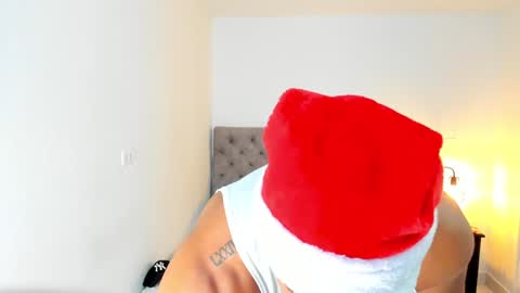 Snapshot of frankmyles01 chatting on 12-13-24, 11:28 frank online show from 12-13-24, 11:28