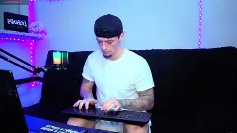 Franco online show from 11-05-25, 03:12