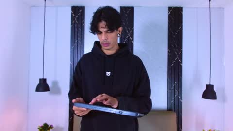Snapshot of franvill_trato chatting on 09-26-25, 07:29 Franvill trato online show from 09-26-25, 07:29