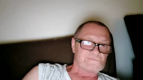 Wolfi online show from 07-17-26, 05:25