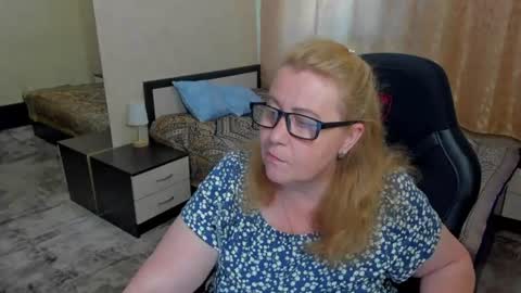 FrauMartha online show from 06-19-26, 12:53