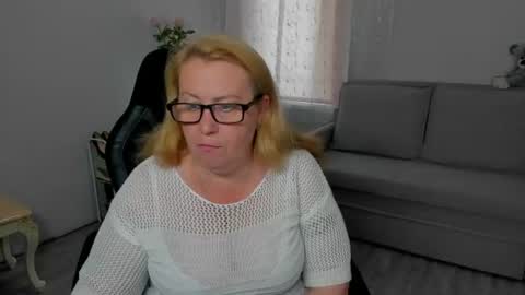 FrauMartha online show from 07-10-26, 01:03