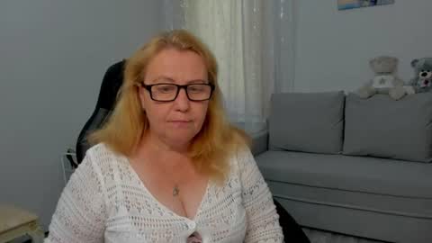 FrauMartha online show from 07-17-26, 12:34