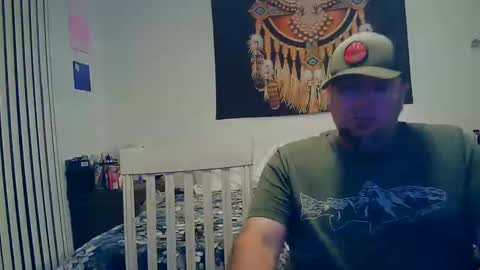 Snapshot of freakishlittleeyes chatting on 09-23-25, 12:30 Freakishlittleeyes online show from 09-23-25, 12:30