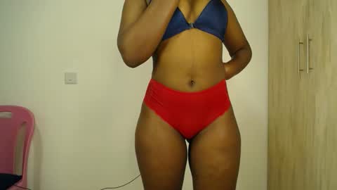 Snapshot of freaky_ass chatting on 05-06-26, 10:48 Berry online show from 05-06-26, 10:48