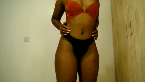 Snapshot of freaky_ass chatting on 05-21-26, 03:08 Berry online show from 05-21-26, 03:08