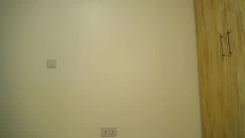 Snapshot of freaky_ass chatting on 05-25-26, 12:05 Berry online show from 05-25-26, 12:05