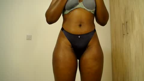 Snapshot of freaky_ass chatting on 07-20-26, 02:08 Berry online show from 07-20-26, 02:08