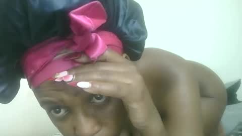 Snapshot of freaky_crammy chatting on 10-18-25, 02:03 freaky_crammy online show from 10-18-25, 02:03