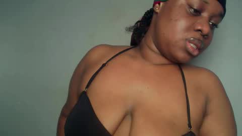 freaky slut5 online show from 04-28-26, 04:28