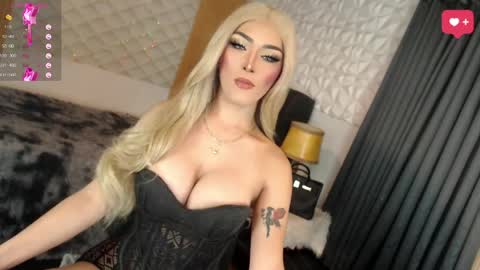 Snapshot of freakymariaxxxx chatting on 06-07-26, 10:24 Maria online show from 06-07-26, 10:24