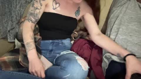 freakyredgivinghead online show from 11-16-25, 08:36