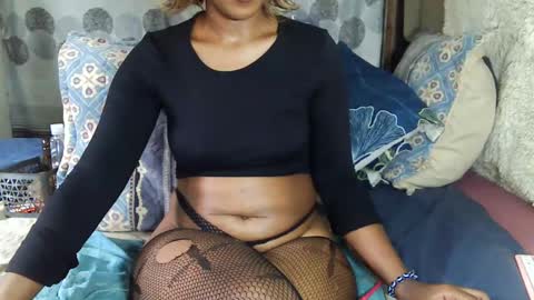 Snapshot of freakyteaser1990 chatting on 02-20-25, 12:15 Mandy online show from 02-20-25, 12:15